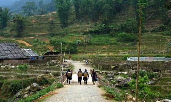 Đường vào bản (bài đọc hiểu tiếng Việt lớp 5 - đề số 3)